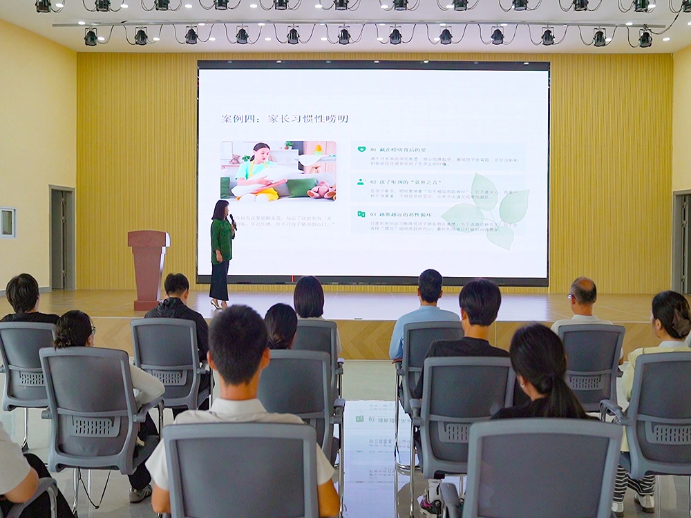 宜昌正规全封闭叛逆期孩子管教学校怎么联系